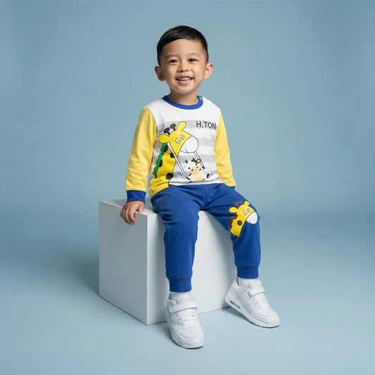 Adorable Baby Giraffe Pajamas with H.Tong Character