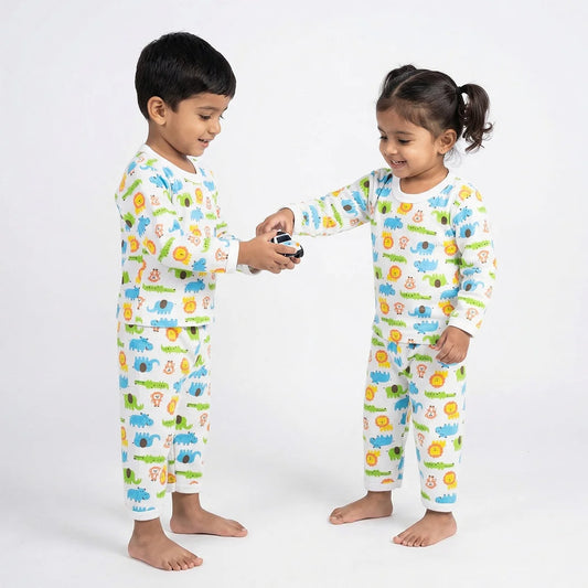 Children's Pajamas with Cartoon Pattern