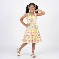 Strawberry Patterned Summer Dress, Girl's Fashion, Lightweight Material, Unique Design