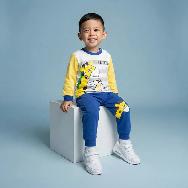 Adorable Baby Giraffe Pajamas with H.Tong Character