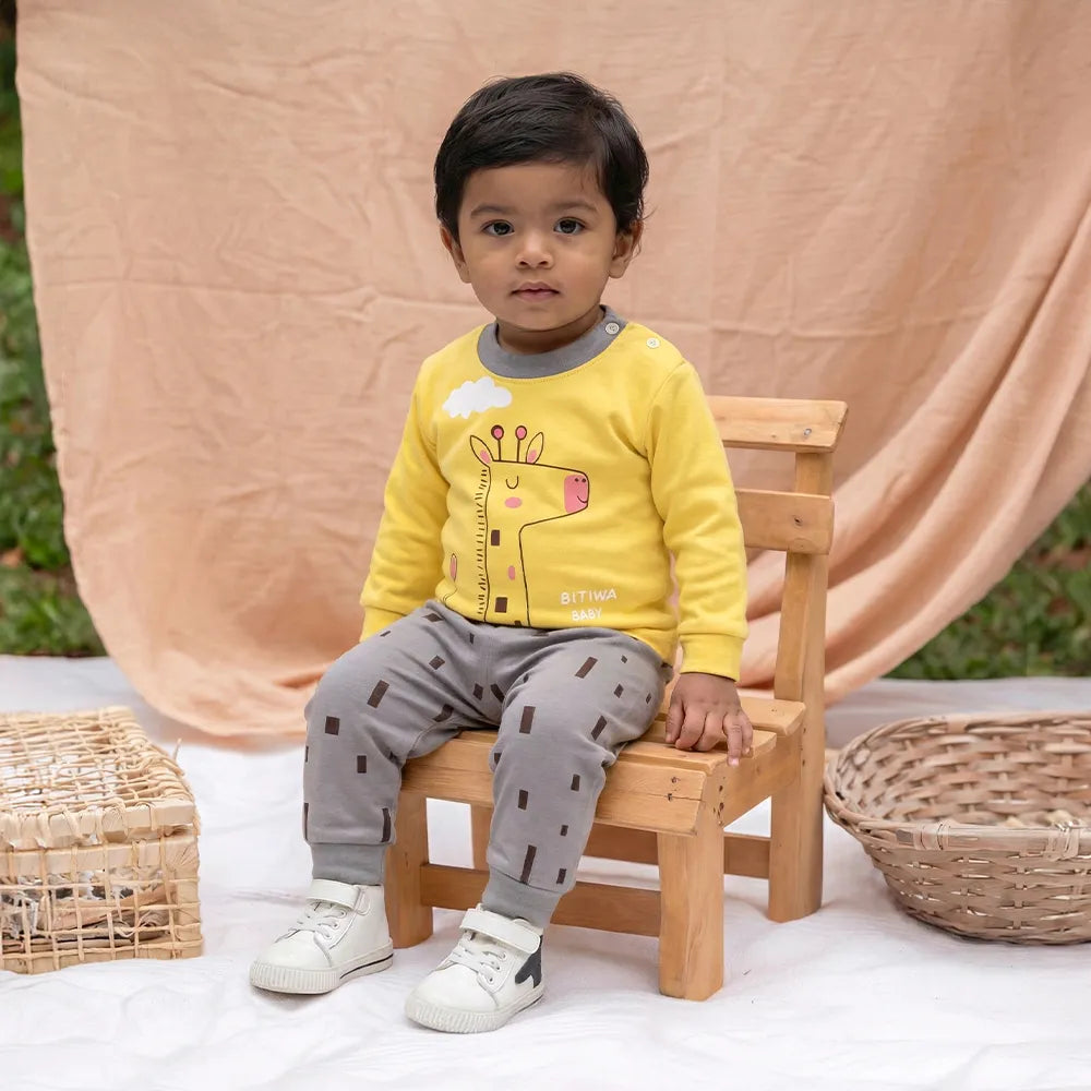 Chic Baby Jumpsuit and Pajamas Set