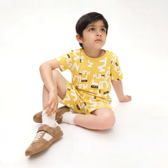 Vintage Yellow Short Sleeved Tee Shirt with Graphic Design (3 Pack)